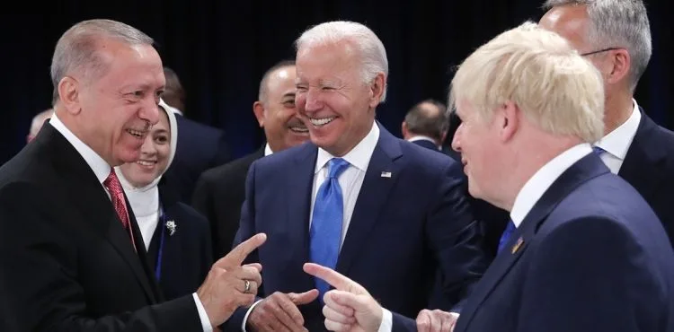 Johnson'dan Erdoğan'a Türkçe şaka: 'Çok güzelsin'