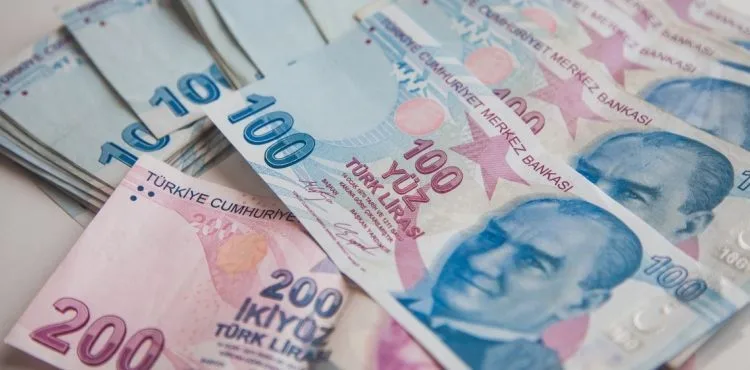 Emeklilerin zam farkı ödeme takvimi belli oldu