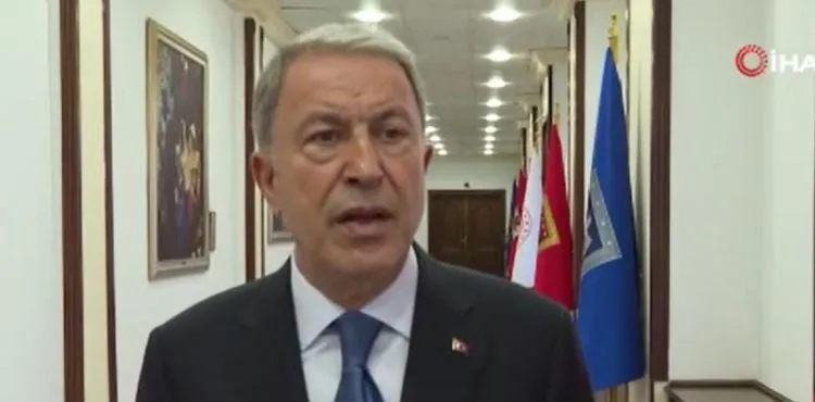 Bakan Akar'dan tahıl yüklü gemilerin tahliyesine ilişkin açıklama