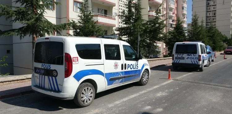 6'ıncı kattan düşen adam hayatını kaybetti