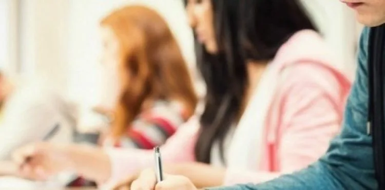 MEB kayıt parası şikayetlerine tolerans göstermiyor
