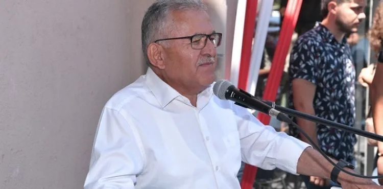 BÜYÜKKILIÇ, ULUSLARARASI SATRANÇ TURNUVASI’NDA MİNİKLERİN HEYECANINA ORTAK OLDU
