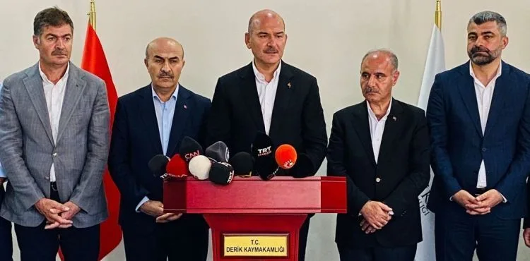 Bakan Soylu: 'Şoförlerin 2'si gözaltında, kimin ihmali varsa hesabını sorarız'
