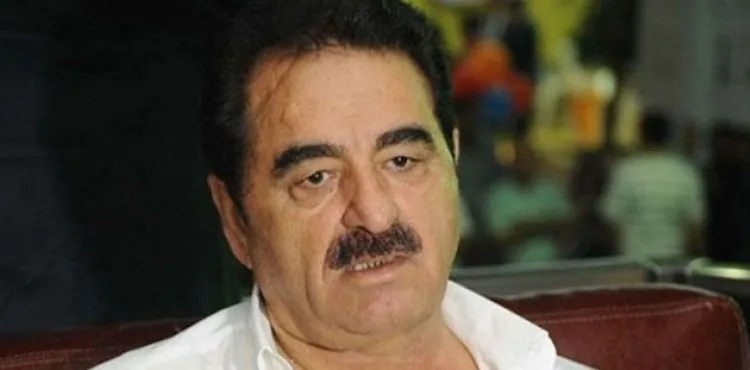 Sanatçı İbrahim Tatlıses, Bodrum'da geçirdiği trafik kazasında araçta sıkıştı