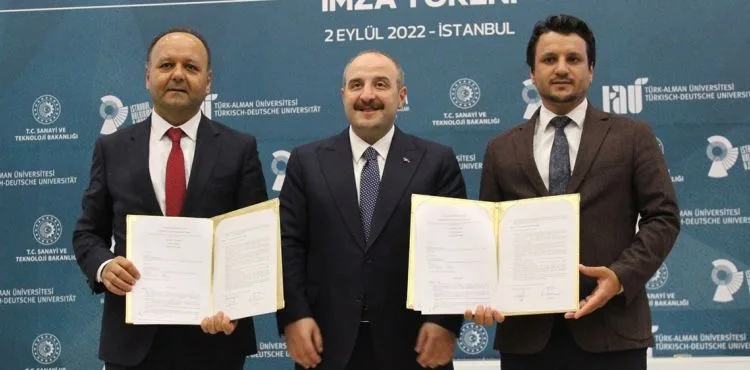 Bakan Varank: '2001 yılında bu ülkede sadece 2 teknopark vardı, bugün 94 teknopark var'