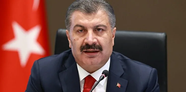 Bakan Koca: '65 yaş üstü ve yüksek riskli kronik hastalığı olan vatandaşlarımızın grip aşıları E-Nabız'da tanımlandı'