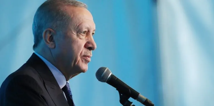 Cumhurbaşkanı Erdoğan'dan ekonomi açıklaması! 'Mücadele bizi güçlü kıldı'