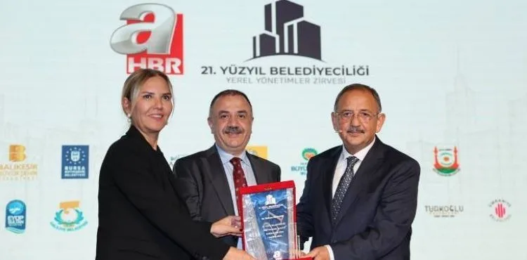 ÖZHASEKİ: “MUHALEFET BELEDİYELERİ HİZMET ANLAYIŞI YERİNE, ALGI BELEDİYECİLİĞİ YAPIYOR”