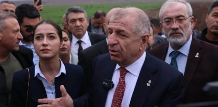 ZAFER PARTİSİ GENEL BAŞKANI ÜMİT ÖZDAĞ, HATAY REYHANLI’YA SEMBOLİK OLARAK MAYIN DÖŞEMEYE GİTTİ