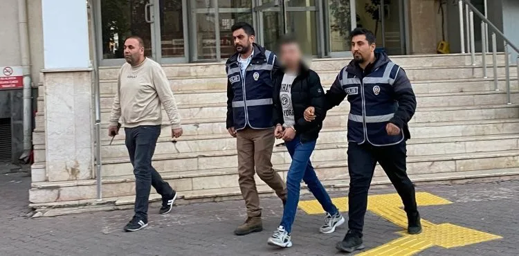 ‘Hırsızlık’ suçundan aranan kişi yakalandı