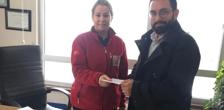 Toplu ulaşım araçlarında unutulan 40 bin 880 lira, depremzedelere gönderildi