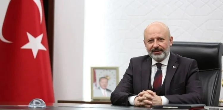 BAŞKAN ÇOLAKBAYRAKDAR’DAN BERAT KANDİLİ MESAJI