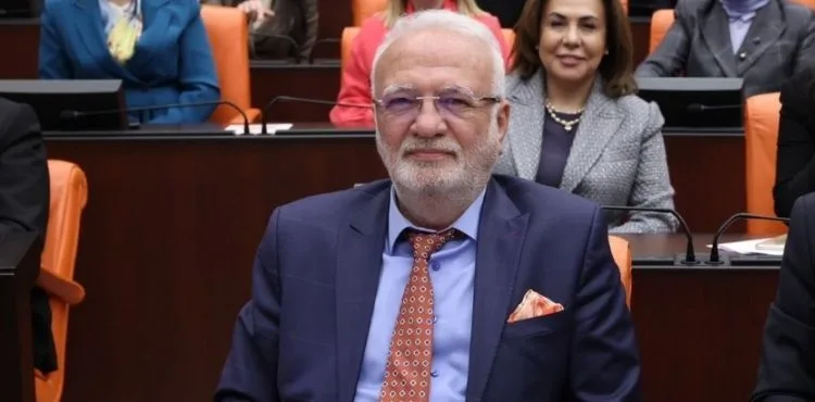 Elitaş 3 dönem kuralına takıldı