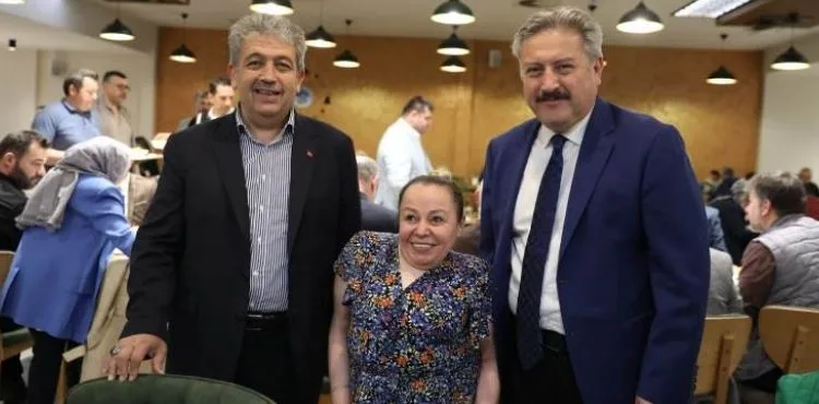 BAŞKAN PALANCIOĞLU ENGELLİ VATANDAŞLARLA BİR ARAYA GELDİ