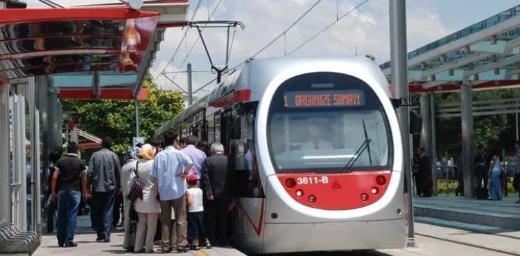 BAŞKAN BÜYÜKKILIÇ’TAN KURBAN BAYRAMI’NDA “ÜCRETSİZ TRAMVAY” MÜJDESİ