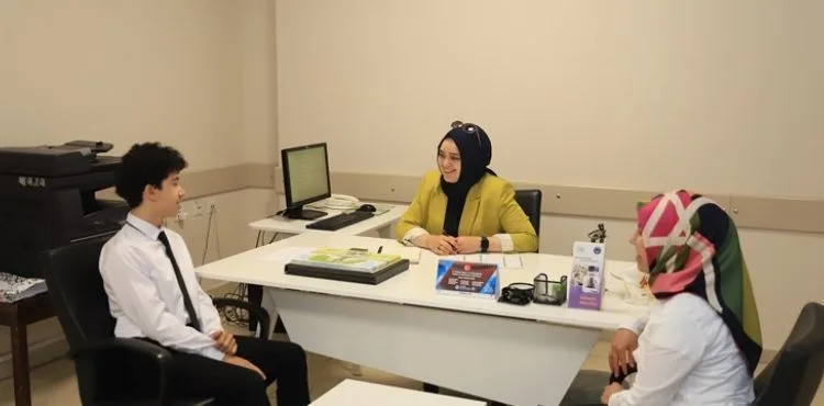 BÜYÜKŞEHİR’İN ÜCRETSİZ LGS TERCİH DANIŞMANLIĞI HİZMETİ TAM NOT ALDI