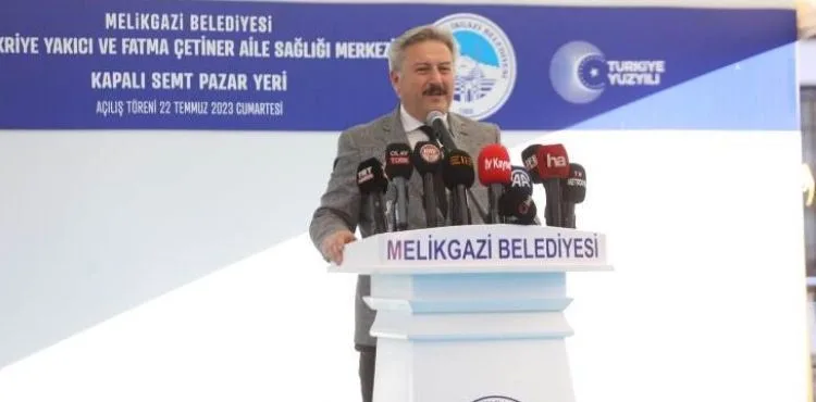 MELİKGAZİ BİR GÜNDE 2 HİZMETİN AÇILIŞINI YAPTI