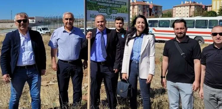 KAYSERİ BÜYÜKŞEHİR, TÜRKİYE YÜZYILI VİZYONU İLE KENT ORMANLARI OLUŞTURUYOR