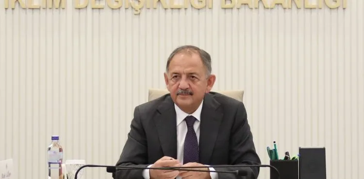 “DEPREM BÖLGESİNDE KÖY EVLERİ HAFİF ÇELİKTEN YAPILACAK”