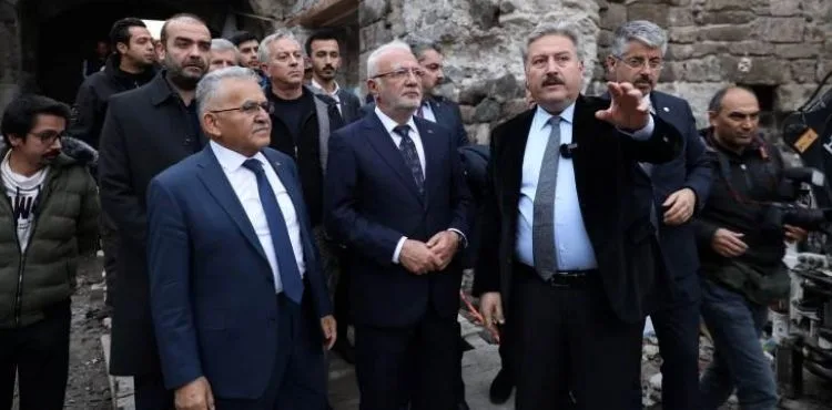 MUSTAFA ELİTAŞ MELİKGAZİ’NİN ÖRNEK PROJELERİNİ İNCELEDİ