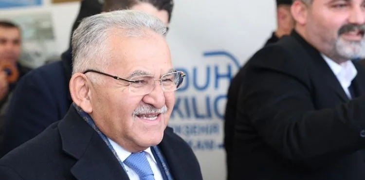 BAŞKAN BÜYÜKKILIÇ, HİZMETİ VATANDAŞIN AYAĞINA GÖTÜREN ÇADIRLARI ZİYARET ETTİ