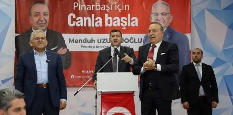 Pınarbaşı İlçesinde cumhur ittifakı belediye başkan aday tanıtım toplantısına katıldı.