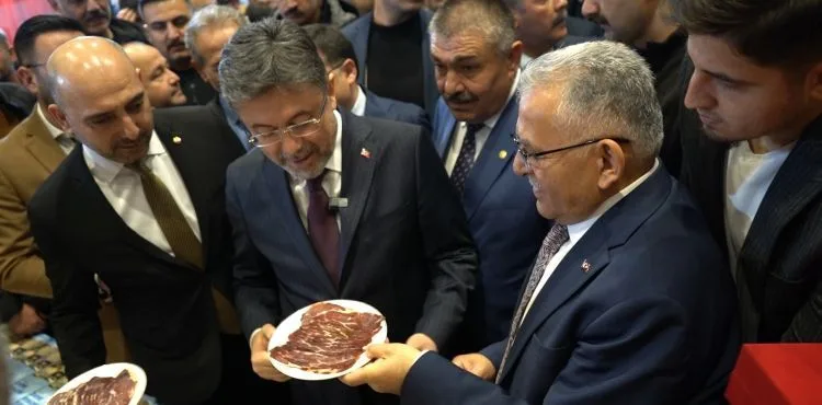 Kastamonulu Bakan Yumaklı’dan Kayseri pastırması yorumu