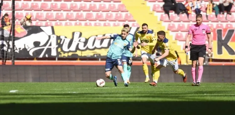 Kayserispor, MKE Ankaragücü’nü sahasında mağlup etti: 3-2