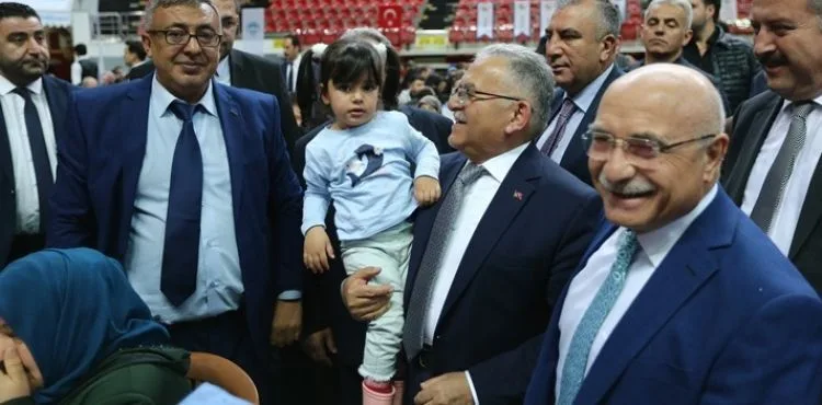 BAŞKAN BÜYÜKKILIÇ: “BİRBİRİMİZLE ET TIRNAK GİBİYİZ”