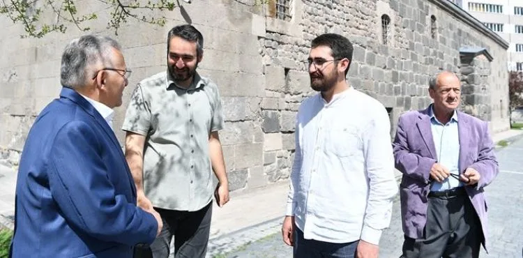BAŞKAN BÜYÜKKILIÇ, TARİHİ GÜLÜK CAMİİ’NDE İNCELEMELERDE BULUNDU