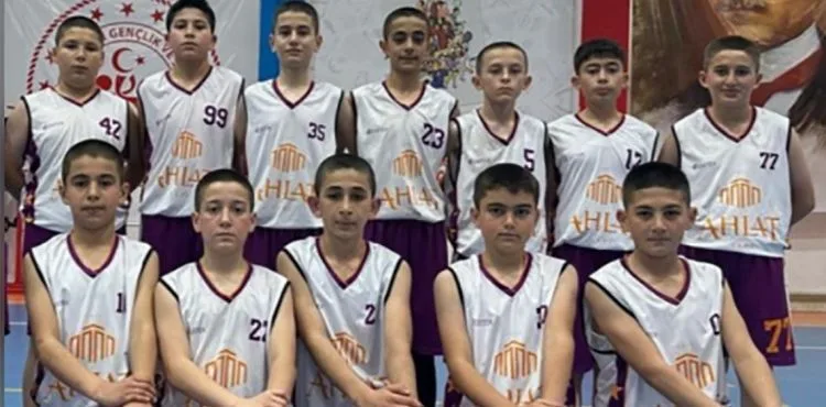 Bünyan Cennet Yiğit Ortaokulu son 16'ya kaldı