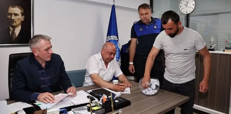 TALAS’TA KURBAN SATIŞ YERLERİ KURA İLE BELİRLENDİ