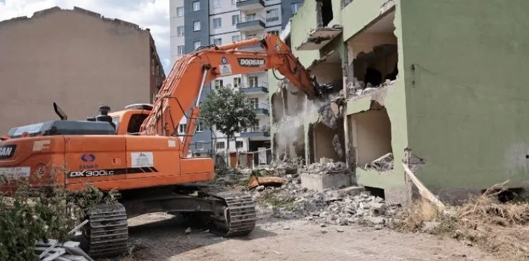 TALAS HARMAN'DA 62 EVLER SİTESİ DÖNÜŞÜYOR