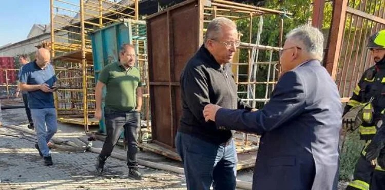 BAŞKAN BÜYÜKKILIÇ’TAN YANGIN ÇIKAN FABRİKADA İNCELEME