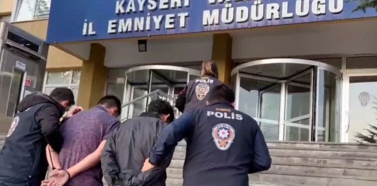 Ucuza arsa satma vaadiyle gözaltına alınan 7 kişi tutuklandı