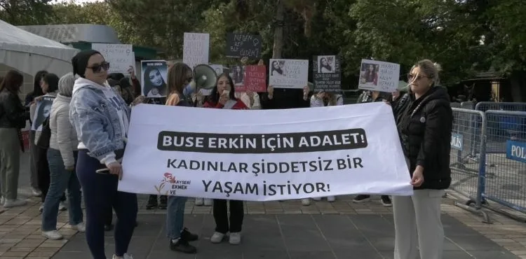 Babası tarafından öldürülen Buse Erkin için eylem yapıldı