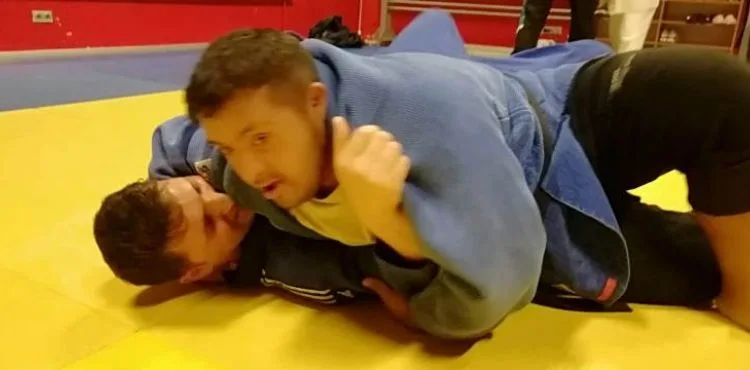 KOCASİNAN’IN ÖZEL SPORCUSU SAMET BALCI’DAN BAŞKAN ÇOLAKBAYRAKDAR’A ALTIN MADALYA SÖZÜ