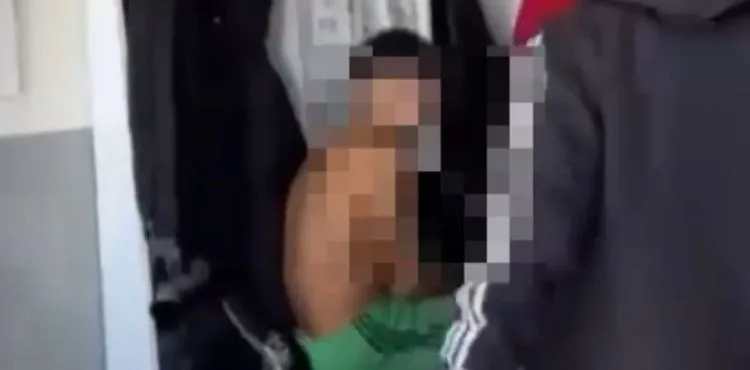 Kayseri'de antrenörden futbolcuya darp; o anlar kamerada