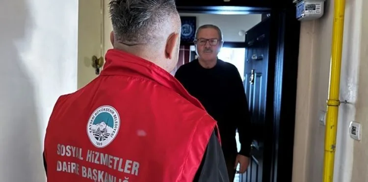 KAYSERİ BÜYÜKŞEHİR, YAŞLILARIN YANINDA: “GÖNÜLLÜ HİZMET”