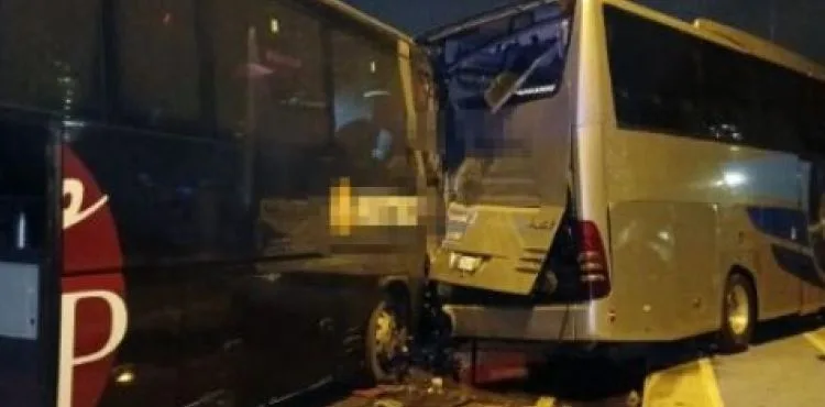 Kayseri'de otomobille yolcu otobüsü çarpıştı: 2 ölü, 1 yaralı