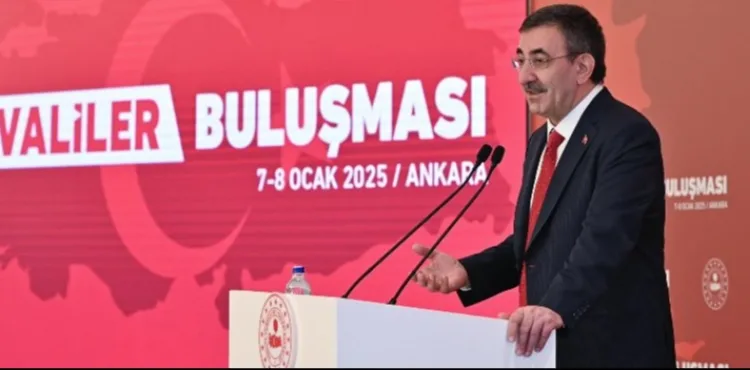 Cumhurbaşkanı Yardımcısı Yılmaz, 81 ilin valileri ile buluştu