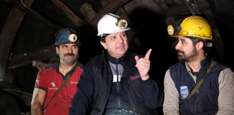 Saadet Partisi Genel Başkanı Arıkan, maden işçileri ile bir araya geldi