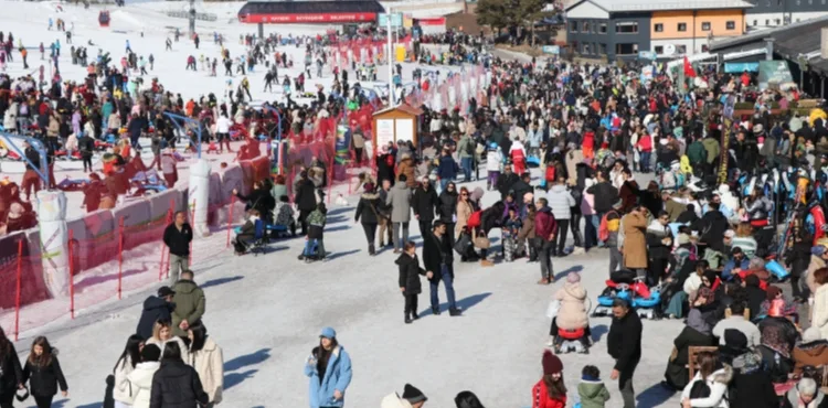 Sömestirin son haftasında Erciyes'te yoğunluk