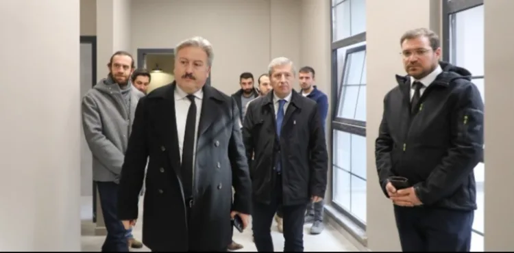 MELİKGAZİ’NİN GÜLÜK SOSYAL TESİSİ’NDE YOK YOK!