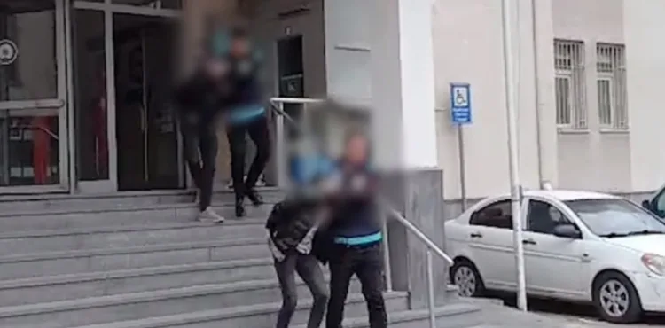 Kayseri'de silahla tehdit suçundan 2 kişi tutuklandı
