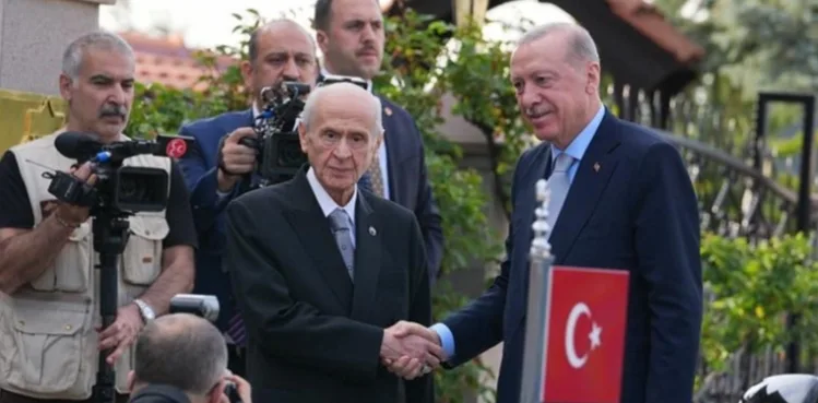 Cumhurbaşkanı Erdoğan ve Bahçeli bir araya geldi