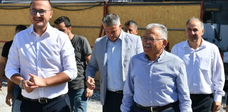 BAŞKAN BÜYÜKKILIÇ’TAN 4 MİLYAR TL’LİK SAHABİYE KENTSEL DÖNÜŞÜM PROJESİNE İNCELEME