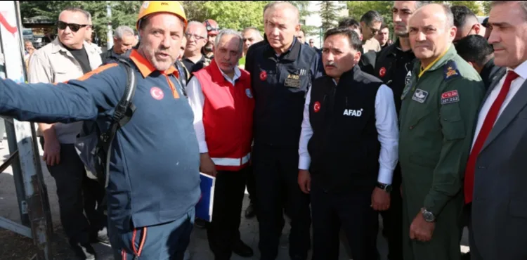 TALAS'TA DEPREM TATBİKATINA TAM NOT