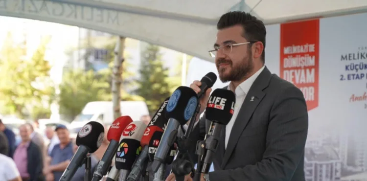 İl Başkanı Hüseyin Okandan, Kentsel Dönüşüm Anahtar Teslim Törenine Katıldı