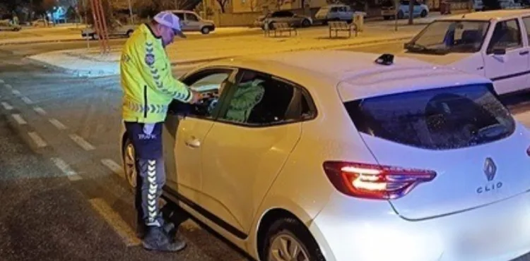 Trafik kurallarına uymayan 1079 sürücüye ceza